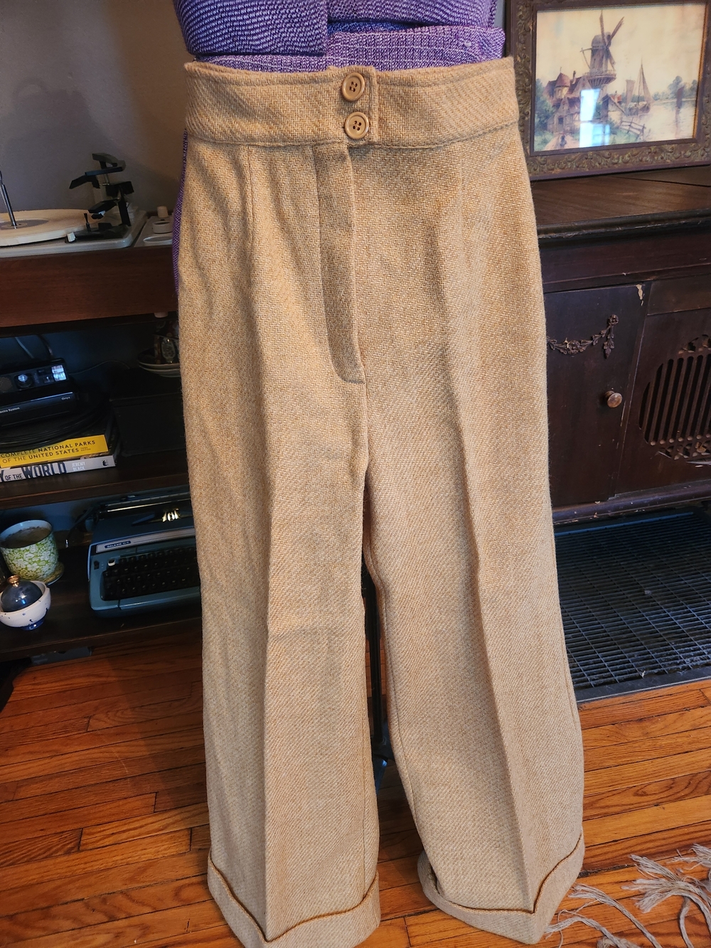 Vintage High-Waist Wool Wide Leg Trousers in Camel